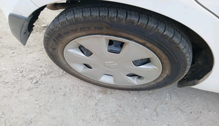 2021 Maruti New Wagon-R VXI 1.0, CNG, Manual, 69,926 km, tyre