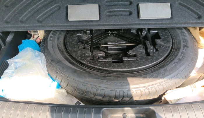 2016 Hyundai Creta SX PLUS AT 1.6 DIESEL, Diesel, Automatic, 51,234 km, tyre