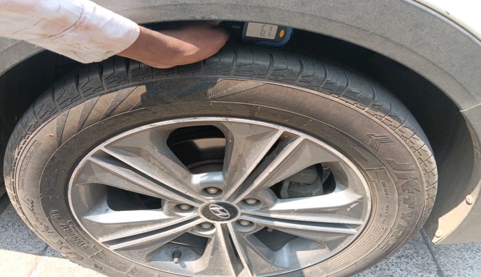 2016 Hyundai Creta SX PLUS AT 1.6 DIESEL, Diesel, Automatic, 51,234 km, tyre