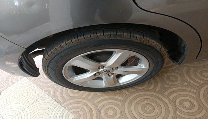 2012 Honda Jazz 1.2 L I-VTEC SELECT, Petrol, Manual, 82,498 km, tyre