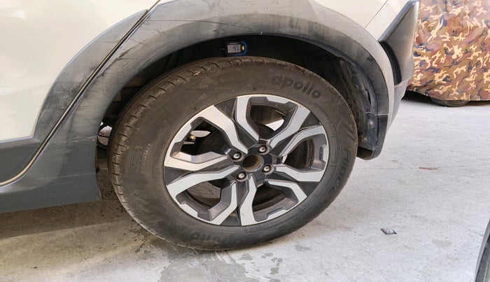 2019 Honda WR-V 1.5L I-DTEC VX MT, Diesel, Manual, 1,43,780 km, tyre