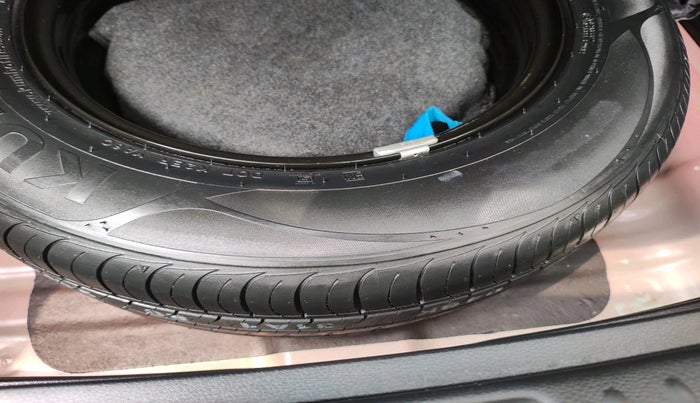 2020 KIA SELTOS HTK PLUS 1.5, Petrol, Manual, 55,725 km, tyre