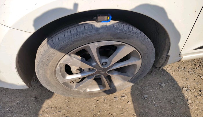 2016 Hyundai Elite i20 ASTA 1.2, Petrol, Manual, 32,923 km, tyre