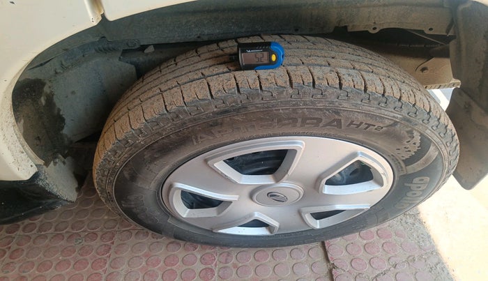 2018 Mahindra Scorpio S7, Diesel, Manual, 1,17,742 km, tyre