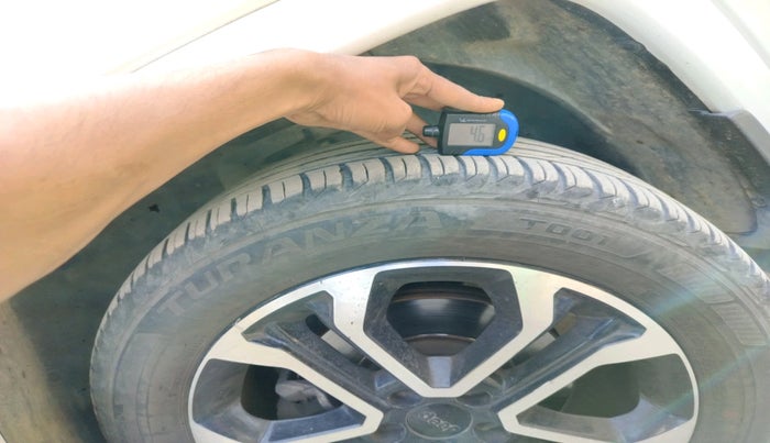 2021 Jeep Compass MODEL S (O) 1.4 PETROL DCT, Petrol, Automatic, 34,033 km, tyre