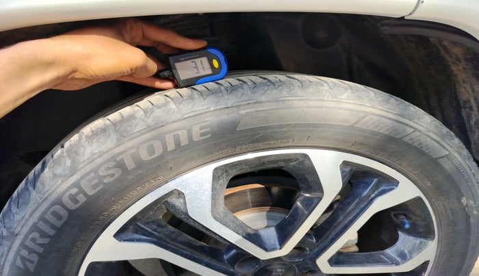 2021 Jeep Compass MODEL S (O) 1.4 PETROL DCT, Petrol, Automatic, 34,033 km, tyre