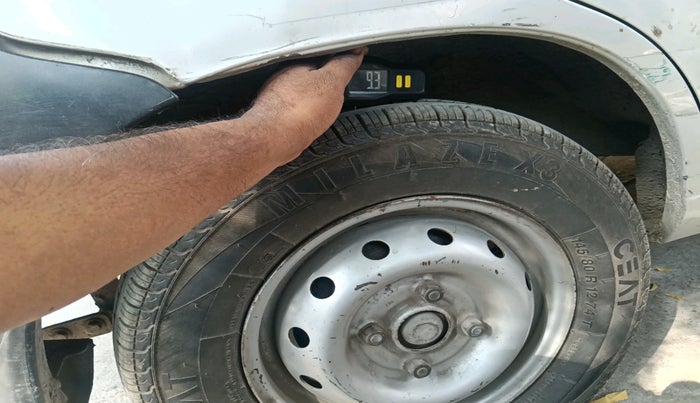 2011 Maruti Alto LXI, CNG, Manual, 82,747 km, tyre