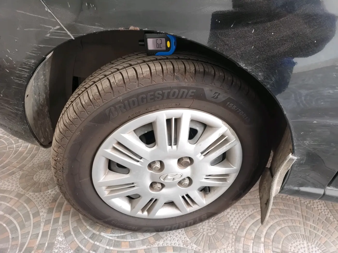 2010 Hyundai Santro Xing GLS, Petrol, Manual, 56,760 km, tyre