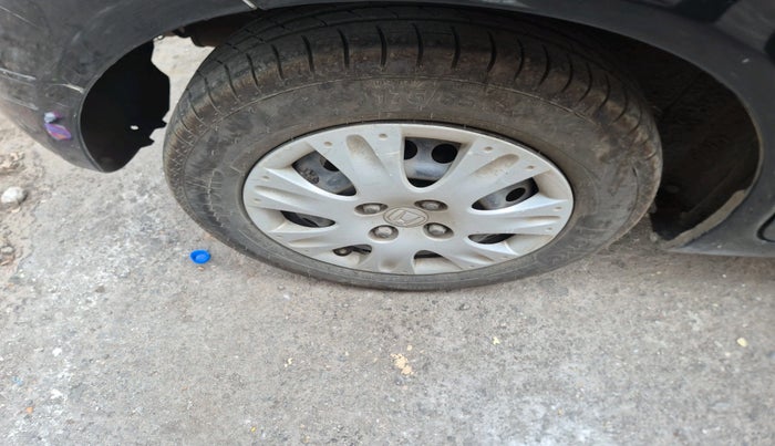 2013 Honda Brio S MT, Petrol, Manual, 59,206 km, tyre