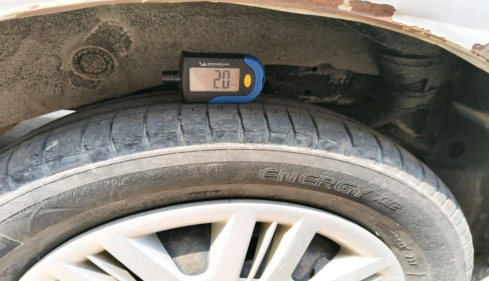 2009 Hyundai Santro Xing GLS, Petrol, Manual, 84,931 km, tyre