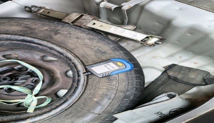 2009 Hyundai Santro Xing GLS, Petrol, Manual, 84,931 km, tyre