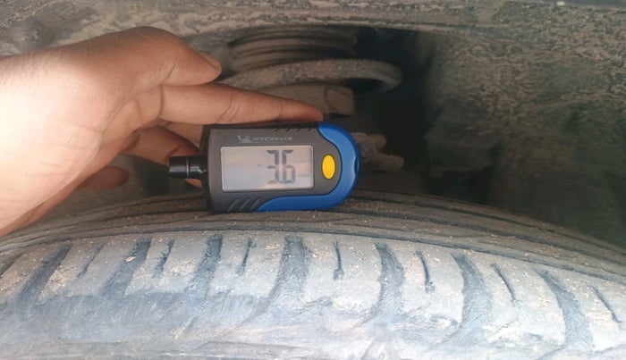 2022 Jeep Compass LIMITED (O) 1.4 PETROL DCT, Petrol, Automatic, 25,430 km, tyre