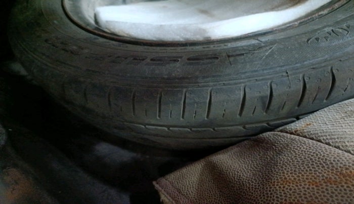 2015 Honda City 1.5L I-VTEC V MT, CNG, Manual, 91,436 km, tyre