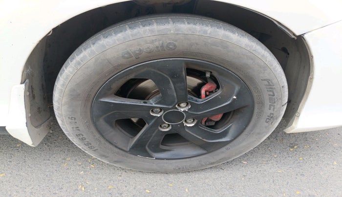 2015 Honda City 1.5L I-VTEC V MT, CNG, Manual, 91,436 km, tyre