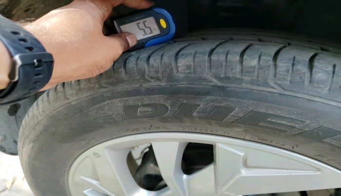 2022 Hyundai Creta SX 1.5 PETROL, Petrol, Manual, 82,326 km, tyre