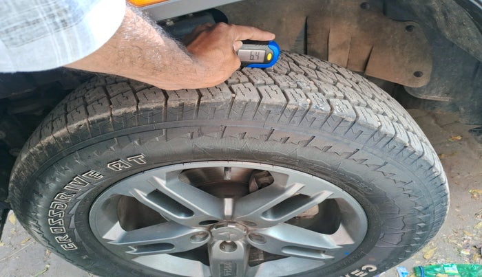 2023 Mahindra Thar LX HARD TOP 4WD MT, Diesel, Manual, 21,765 km, tyre