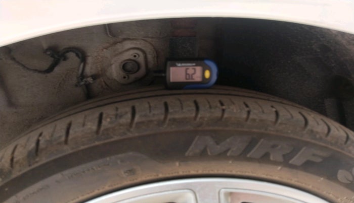 2024 Tata ALTROZ XM PLUS PETROL, Petrol, Manual, 16,240 km, tyre