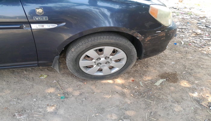 2008 Hyundai Verna VGT CRDI SX 1.5, Diesel, Manual, 1,13,316 km, tyre