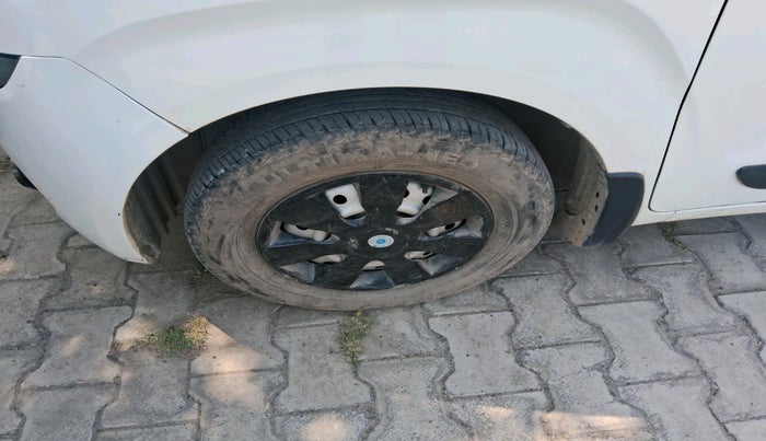 2021 Maruti New Wagon-R LXI CNG (O) 1.0, CNG, Manual, 55,020 km, tyre