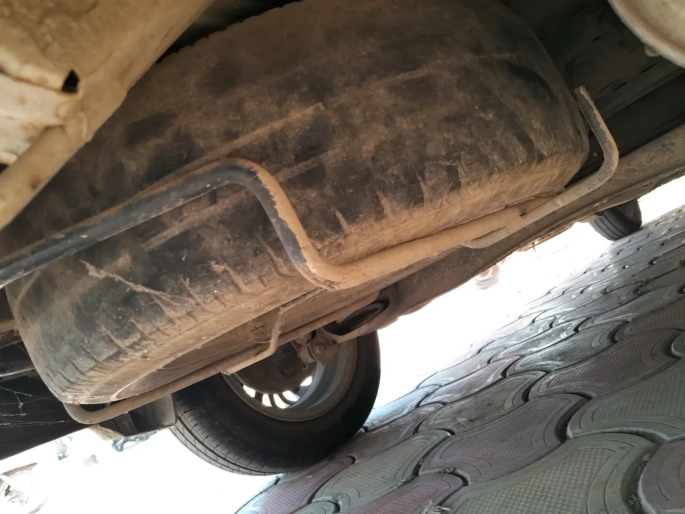 2020 Maruti XL6 ZETA MT, Petrol, Manual, 49,242 km, tyre