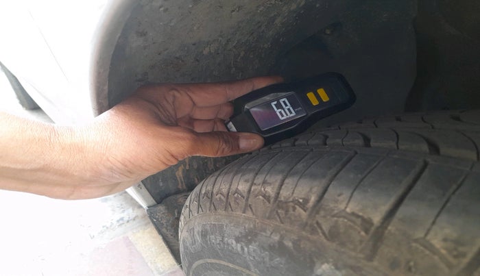 2015 Fiat Punto EVO DYNAMIC 1.2, Petrol, Manual, 66,932 km, tyre