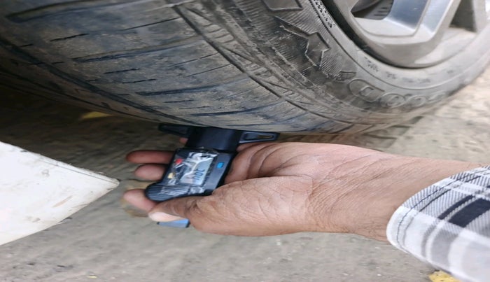 2020 Hyundai GRAND I10 NIOS SPORTZ 1.2 KAPPA VTVT CNG, CNG, Manual, 83,544 km, tyre