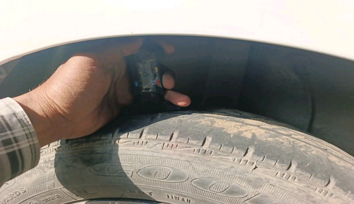 2020 Hyundai GRAND I10 NIOS SPORTZ 1.2 KAPPA VTVT CNG, CNG, Manual, 83,544 km, tyre