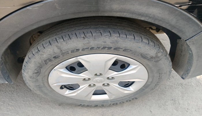 2019 Hyundai Creta E PLUS 1.4 DIESEL, Diesel, Manual, 80,226 km, tyre