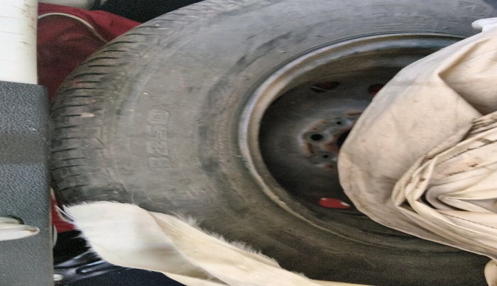 2016 Tata Tiago XE PETROL, Petrol, Manual, 13,353 km, tyre