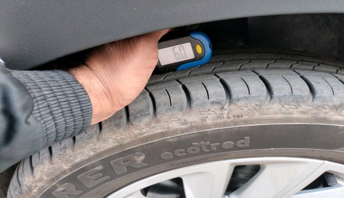 2025 Volkswagen TAIGUN HIGHLINE 1.0 TSI MT, Petrol, Manual, 2,434 km, tyre