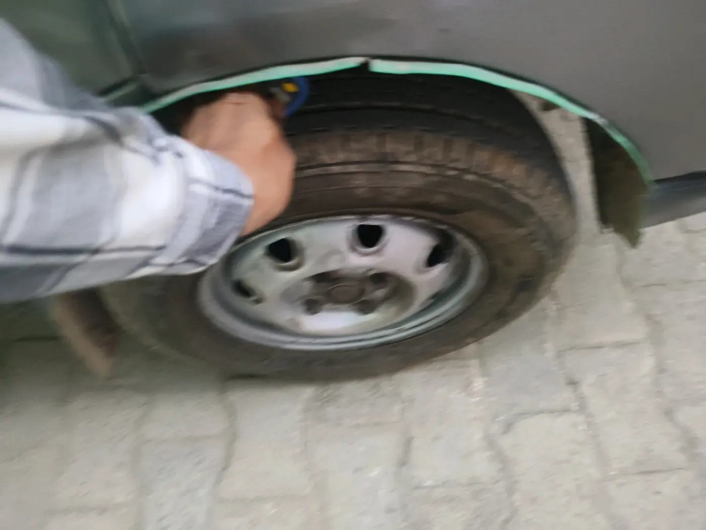 2018 Maruti Eeco 7 STR, CNG, Manual, 73,785 km, tyre