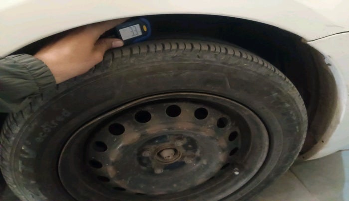 2017 Maruti Ciaz VDI (O) SHVS, Diesel, Manual, 60,591 km, tyre