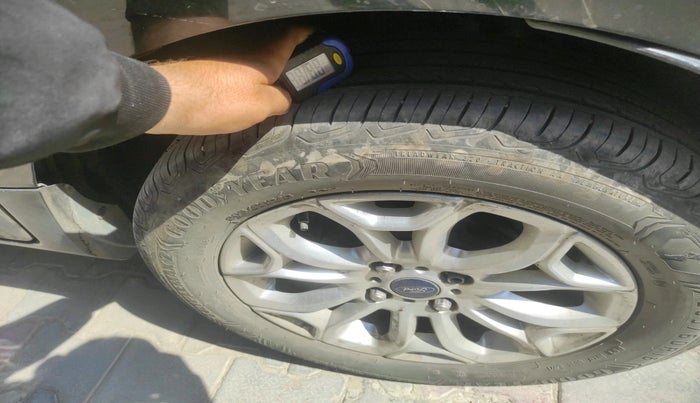 2014 Ford Ecosport TITANIUM 1.5L DIESEL, Diesel, Manual, 86,972 km, tyre