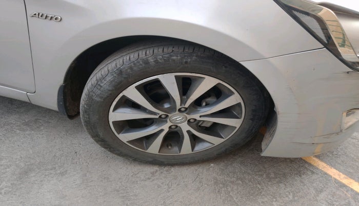 2016 Hyundai Verna FLUIDIC 4S1.6 VTVT SX AT, Petrol, Automatic, 58,500 km, tyre