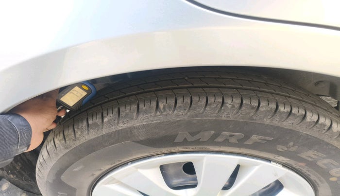 2012 Maruti Swift Dzire VXI, Petrol, Manual, 38,064 km, tyre