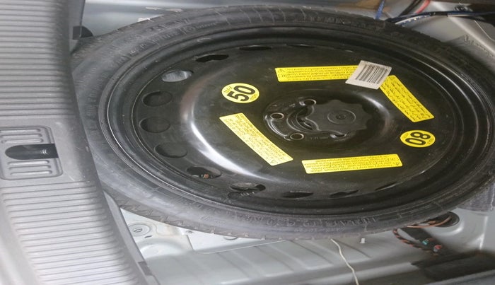 2012 Audi A6 2.0 TDI PREMIUM PLUS, Diesel, Automatic, 1,21,041 km, tyre