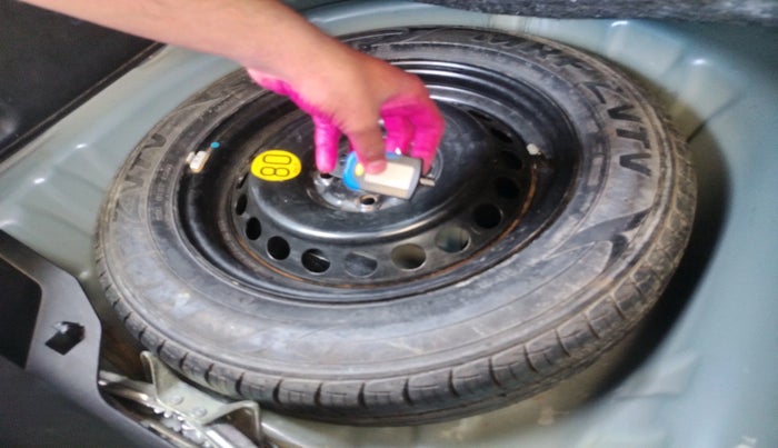 2017 Maruti Baleno ZETA PETROL 1.2, Petrol, Manual, 64,353 km, tyre