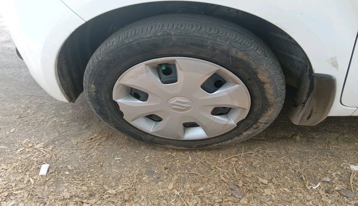 2024 Maruti New Wagon-R VXI CNG 1.0, CNG, Manual, 36,878 km, tyre