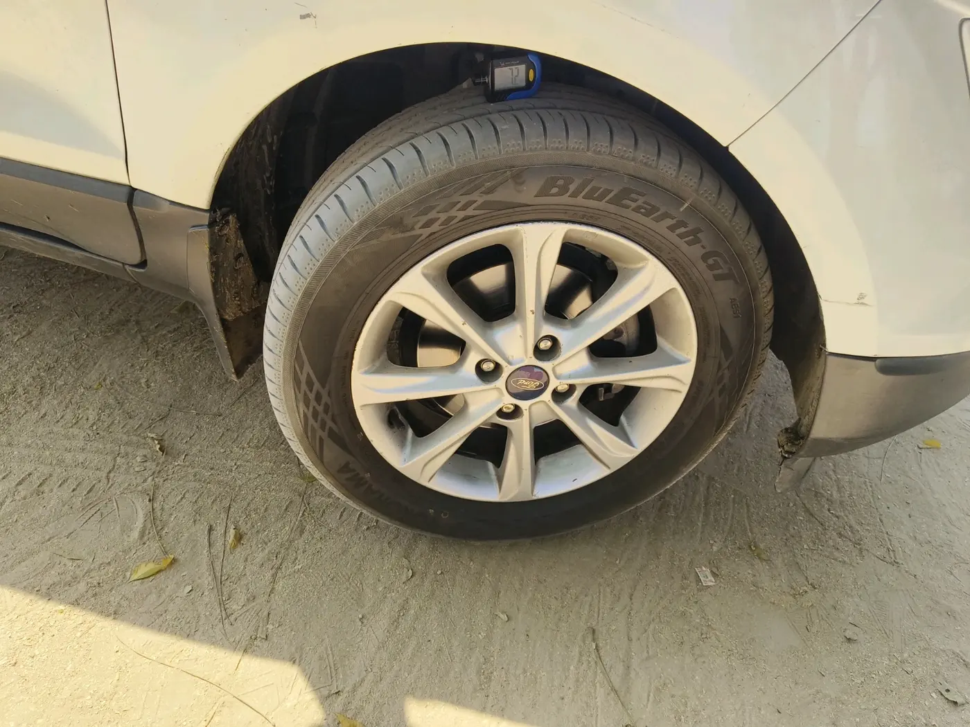2018 Ford Ecosport TITANIUM 1.5L PETROL, CNG, Manual, 97,931 km, tyre