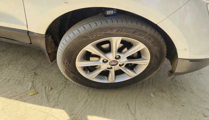 2018 Ford Ecosport TITANIUM 1.5L PETROL, CNG, Manual, 97,931 km, tyre