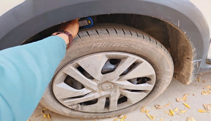 2017 Honda WR-V 1.2L I-VTEC S MT, Petrol, Manual, 65,301 km, tyre