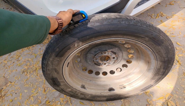 2017 Honda WR-V 1.2L I-VTEC S MT, Petrol, Manual, 65,301 km, tyre