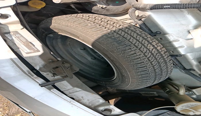 2016 Tata Nano TWIST XTA, Petrol, Automatic, 19,878 km, tyre