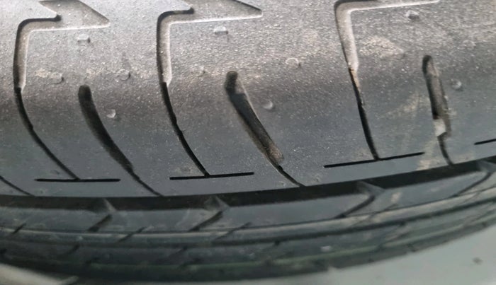 2022 Maruti Celerio VXI AMT, Petrol, Automatic, 13,178 km, tyre