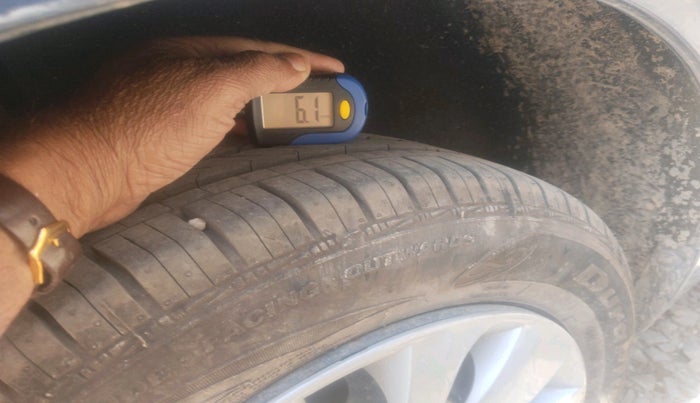 2017 Maruti Baleno DELTA PETROL 1.2, Petrol, Manual, 56,886 km, tyre