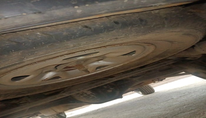 2014 Tata Safari Storme 2.2 EX 4X2, Diesel, Manual, 1,43,776 km, tyre