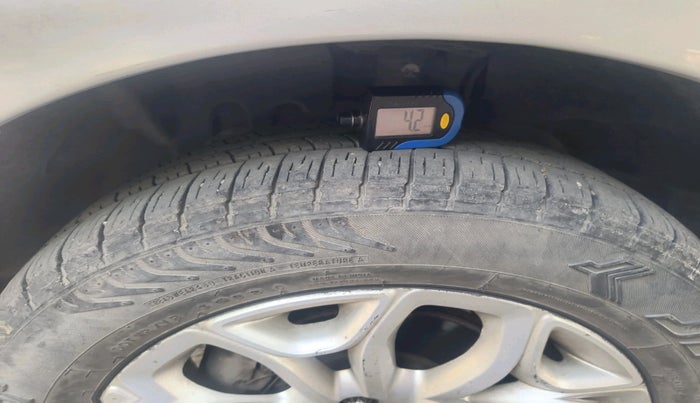 2016 Ford Ecosport TITANIUM 1.5L DIESEL, Diesel, Manual, 1,20,966 km, tyre