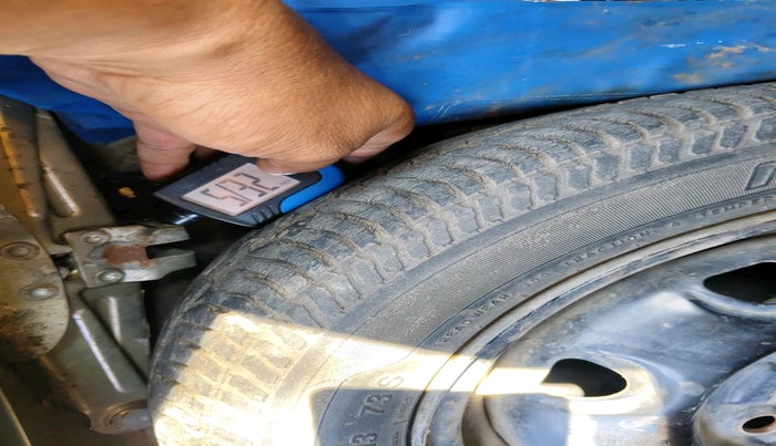 2015 Maruti Alto K10 VXI AMT, Petrol, Automatic, 59,935 km, tyre