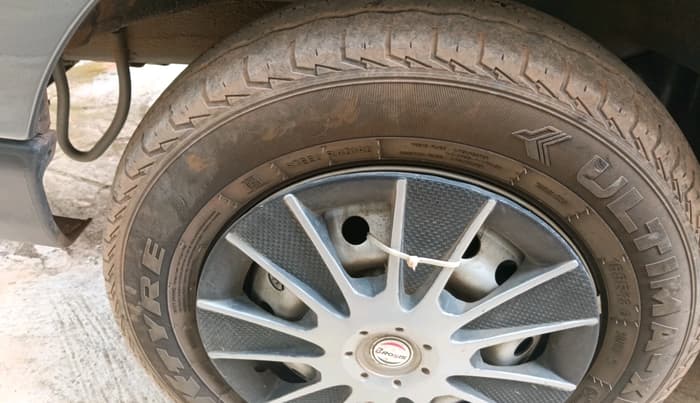 2025 Maruti Eeco 5 STR AC CNG, CNG, Manual, 21,225 km, tyre