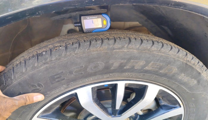 2025 Maruti Swift VXi (O) CNG, CNG, Manual, 28,057 km, tyre